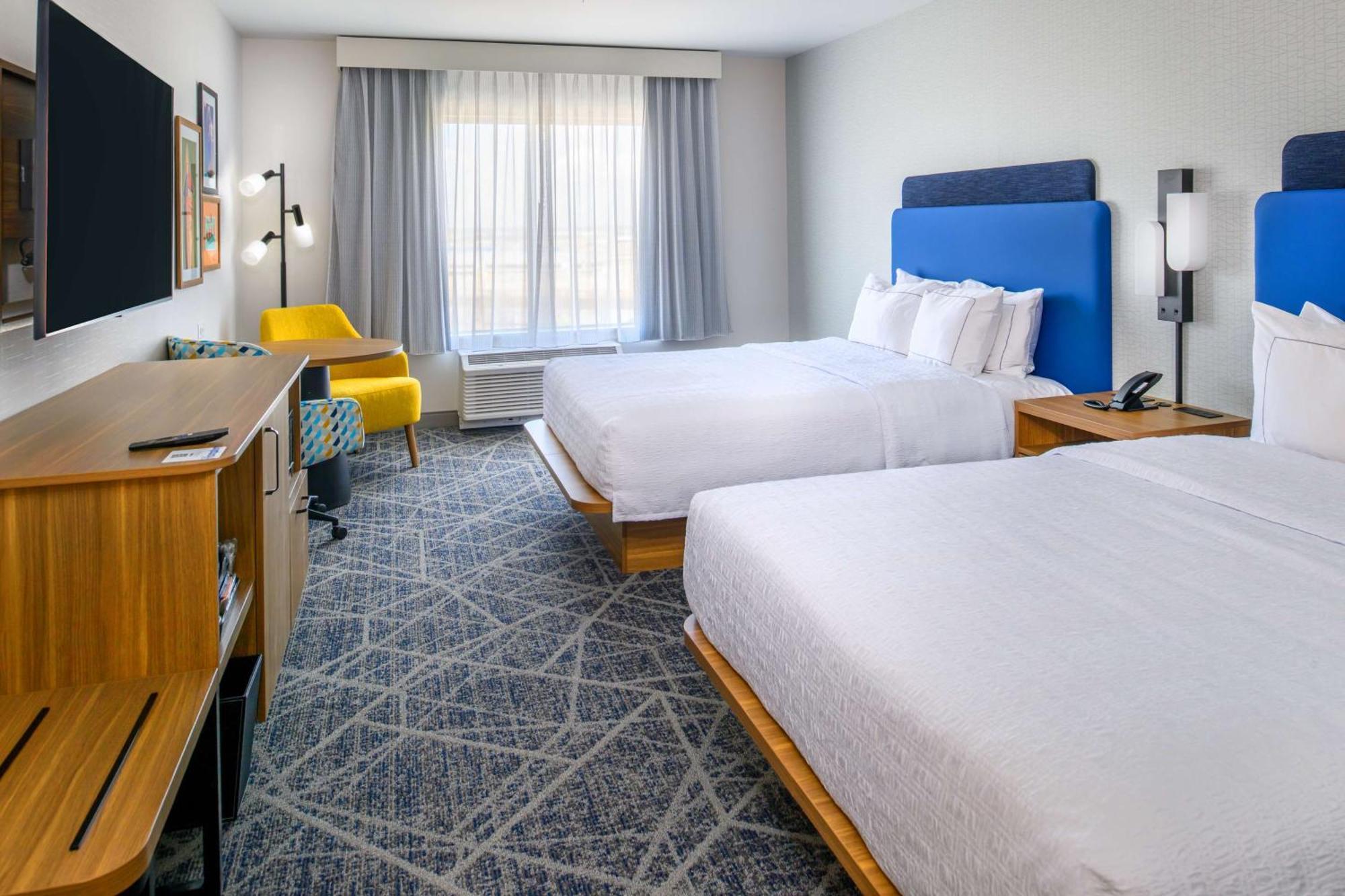 Hampton Inn By Hilton St Louis Airport Woodson Terrace Экстерьер фото